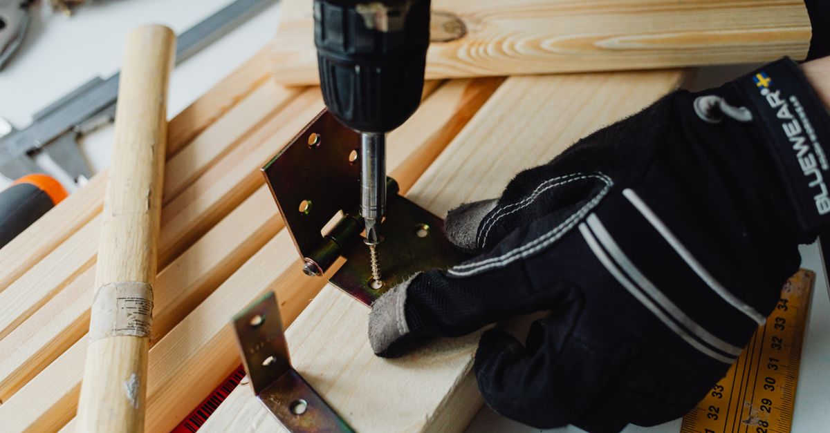 Understanding the Craftsmanship Behind Bespoke Furniture Design